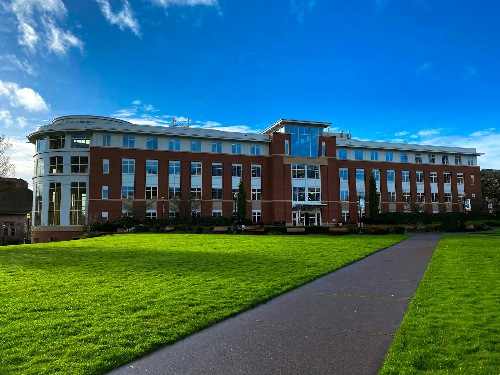 Example of School / campus that someone might claim on Landly